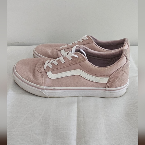 Vans Shoes - VANS Premium Old Skool Pink & White Suede Low-Top Sneakers